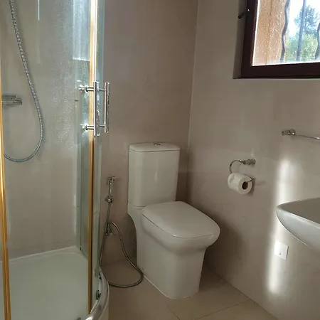 8col12 De Caractere Avec Piscine Privee *