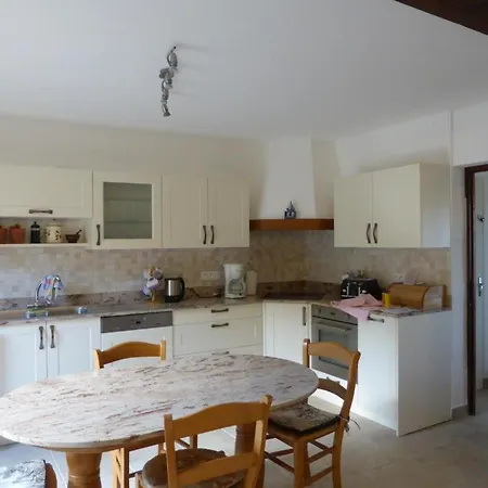 Villa 8col12 De Caractere Avec Piscine Prive Collioure