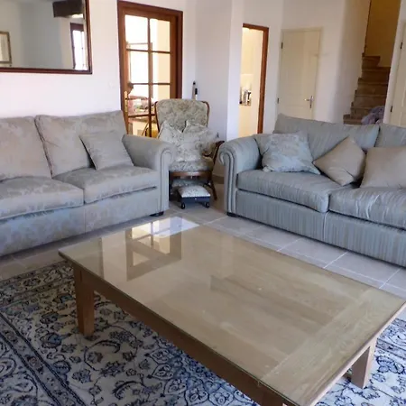 Villa 8col12 De Caractère Avec Piscine Privé *